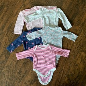 Bundle of 5 onesies 0-3, carters and cloud island